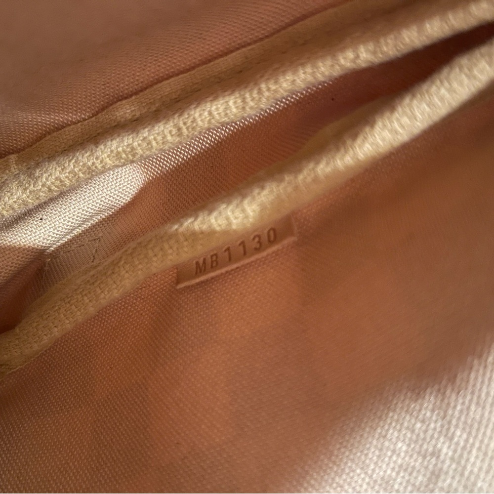 RARE Saumur 30 Louis Vuitton - Picture 5 of 16